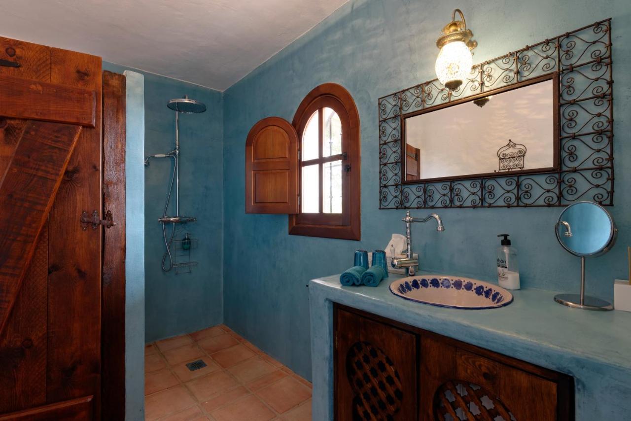 Cortijo Don Camilo De La Huma Bed & Breakfast El Chorro Exterior photo